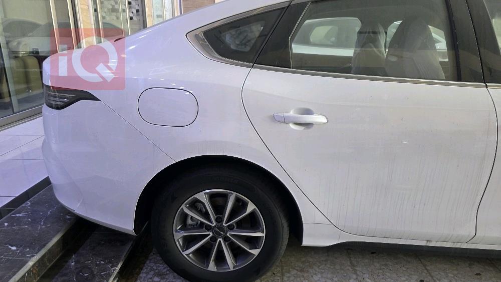 بي واي دي ديستروير 05